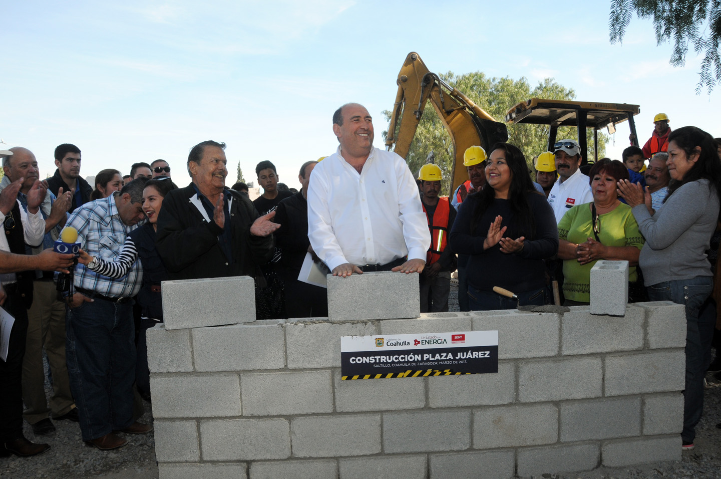 Arranca Rubén Moreira Valdez la construcción de la Plaza Juárez - El Heraldo de Saltillo