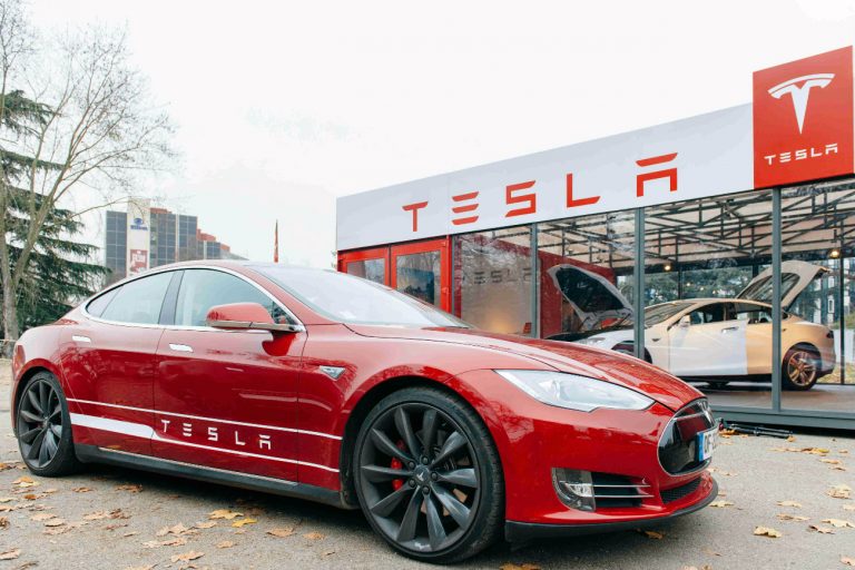 ¿Buscas empleo? Tesla está reclutando trabajadores en México