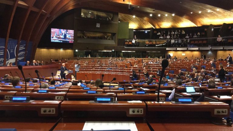 Asiste Armando Luna a la Asamblea del Consejo de Europa en Francia