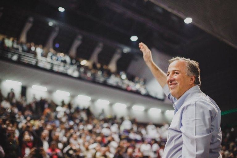 Meade promete mantener pensión de expresidentes