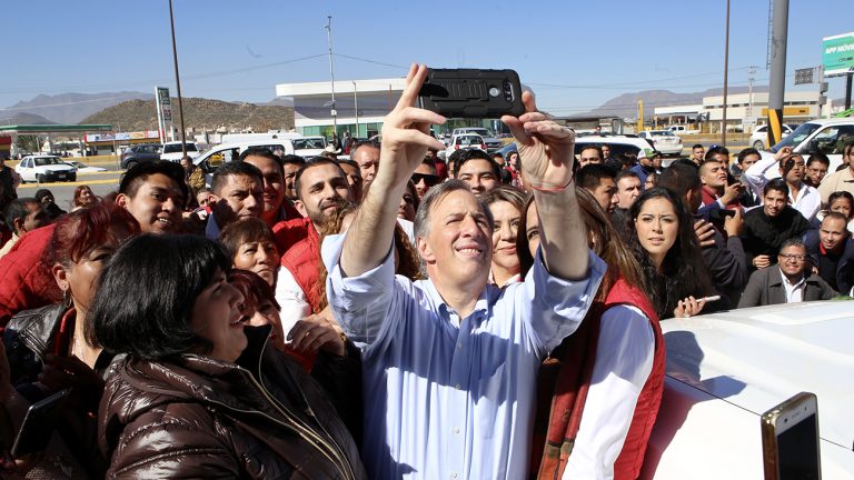 Bandera, símbolo de unión nacional pese a diferencias: Meade