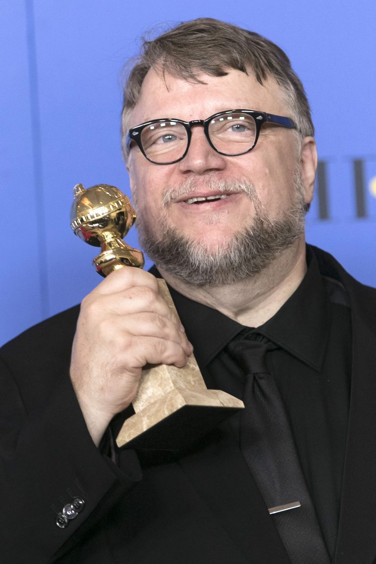 Si Del Toro gana el Oscar festejará con mariachis y tequila