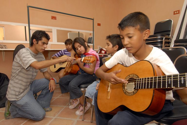 Iniciarán talleres artísticos en Centros Comunitarios de Saltillo