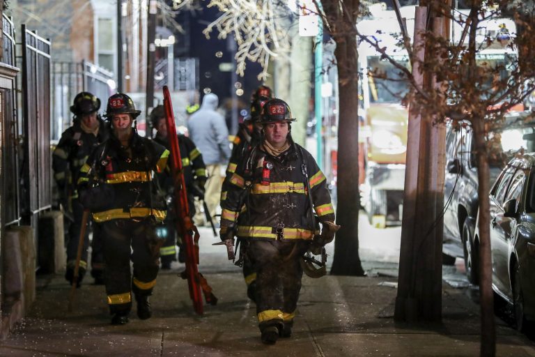 Incendio en edificio en ciudad de Nueva York deja 23 heridos