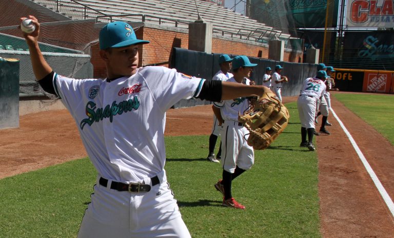 Más de 60 jugadores integran la lista de invitados al campo de entrenamiento de Saraperos de Saltillo