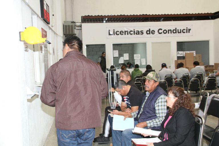 Ya funcionan al cien por ciento módulos para tramitar licencias de conducir