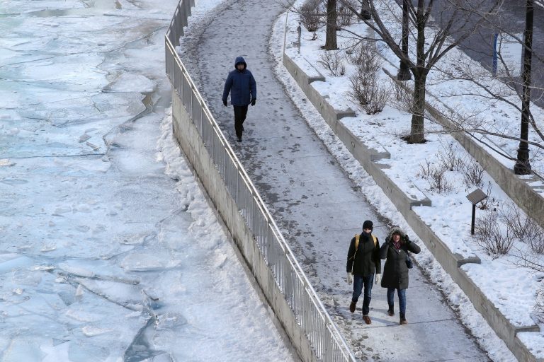 Bajas temperaturas en EU rompen récords