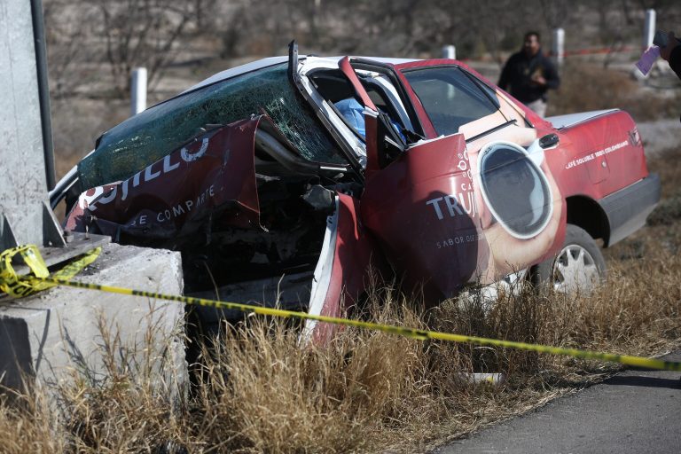 Dormita, se accidenta y muere en la carretera a Monclova