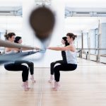 Ejercitar en la barra de ballet, lo nuevo en fitness