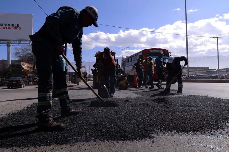 Bacheo permitirá tener un mejor Saltillo para nuestras familias: Manolo Jiménez