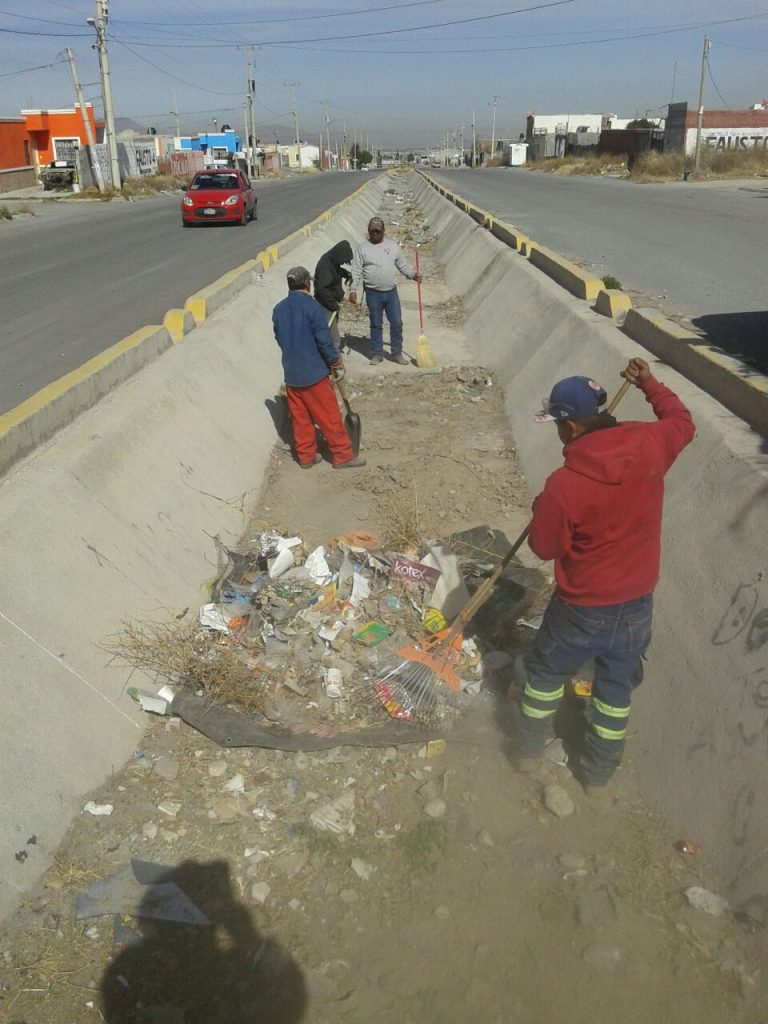 Intensifica Gobierno de Saltillo jornadas de limpieza en arroyos