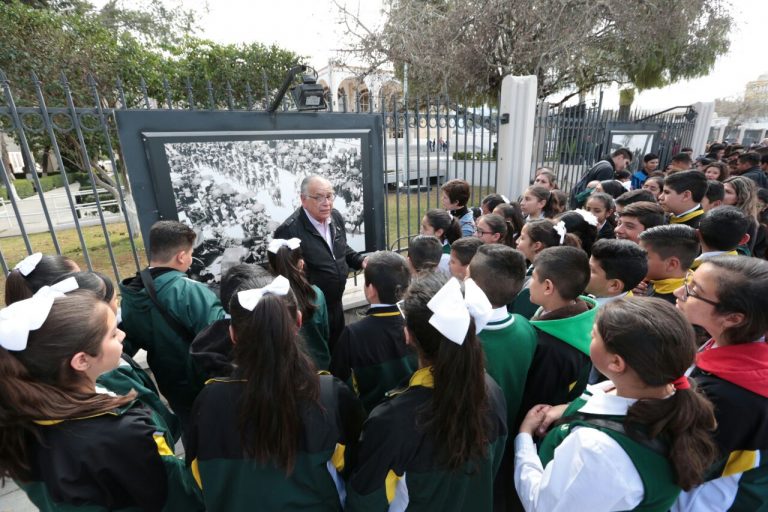 Se inaugura la exposición “Centenario de la Constitución de 1917”