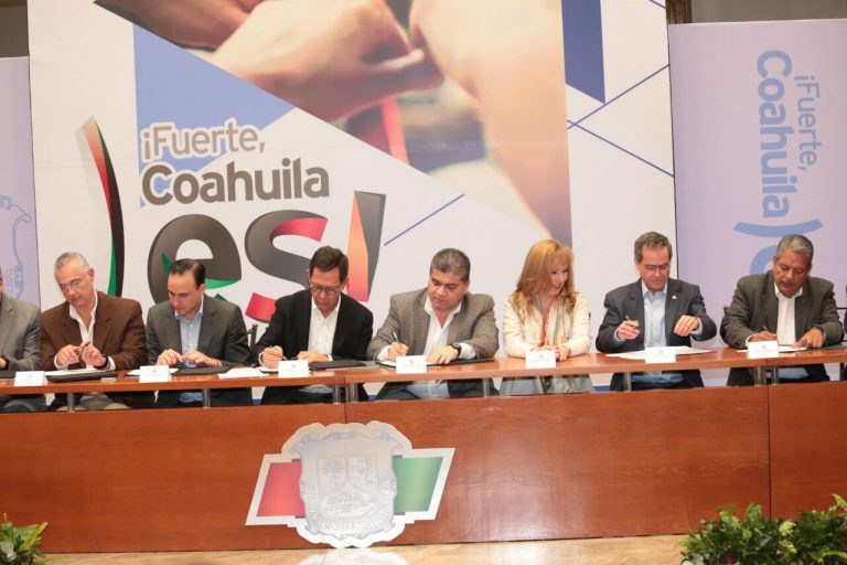 Sectores gubernamental, obrero y patronal sellan el pacto por la paz laboral en Coahuila