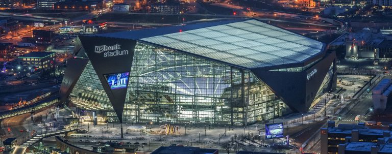 El U.S. Bank Stadium, un antiguo barco vikingo para el Super Bowl LII