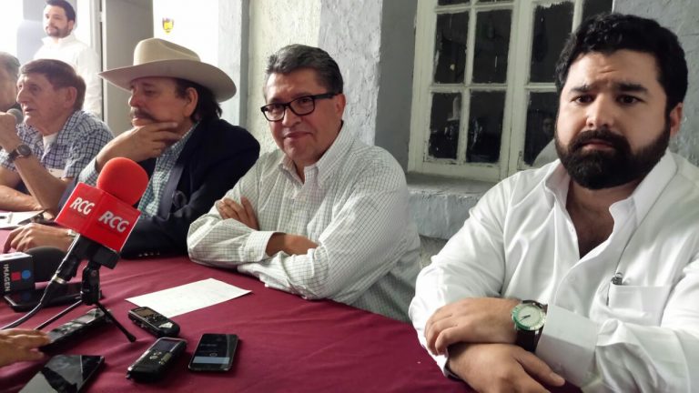 Promete Monreal fortalecer la estructura de MORENA en Coahuila