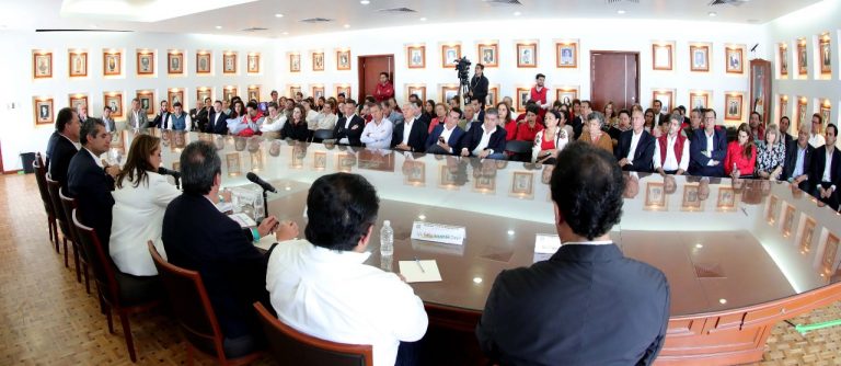 Aprueba PRI candidatos a la Cámara de Diputados y al Senado de la República por el principio de representación proporcional