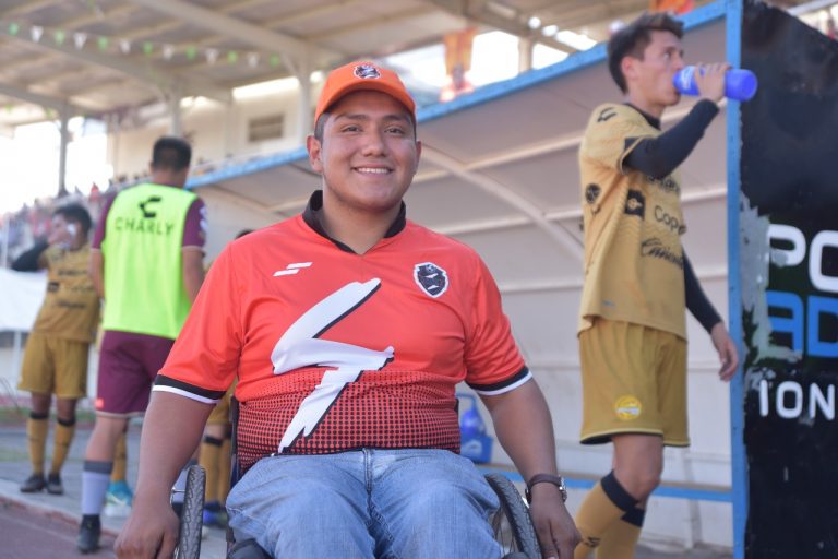 Reconoce Gobierno Municipal y Atlético Saltillo a destacado atleta paralímpico