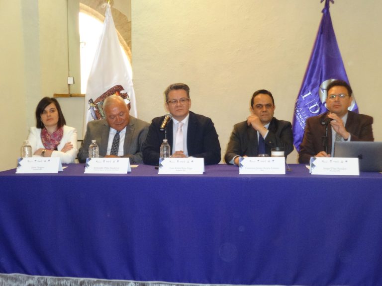 Presentan convocatoria para cursar la Especialidad en Derecho a la Información, Fiscalización y Combate a la Corrupción