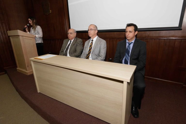 Presenta Facultad de Jurisprudencia la conferencia “Competitividad Logística y Desarrollo Económico en la Región Sureste de Coahuila”