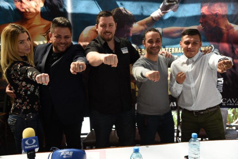 Invita Gobierno Municipal a Sábados de Box de Televisa desde Saltillo