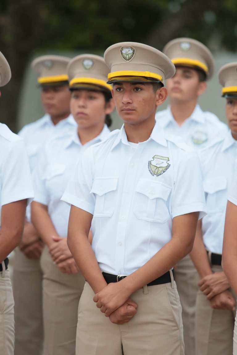 La preparatoria militarizada de de PN prepara inscripciones para su segunda generación