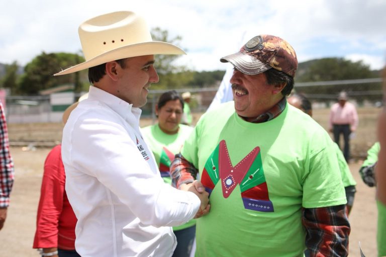 Arranca campaña con fuerza Manolo Jiménez