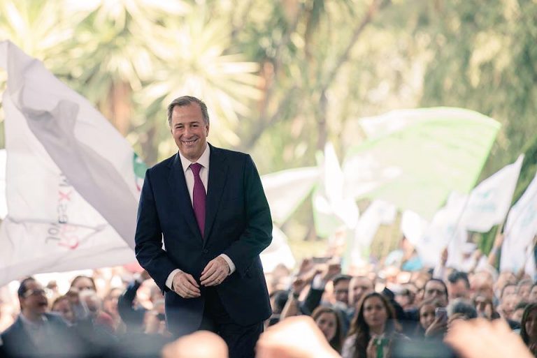 Meade expresa su solidaridad con reporteros agredidos por la CNTE