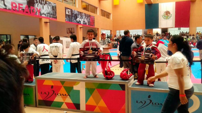 Destaca escuelita municipal de TKD en torneo mundial   