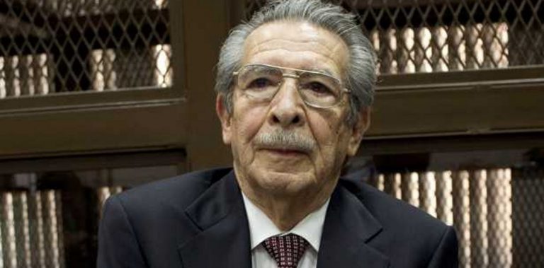 Muere el exdictador guatemalteco Efraín Ríos Montt, acusado de genocidio