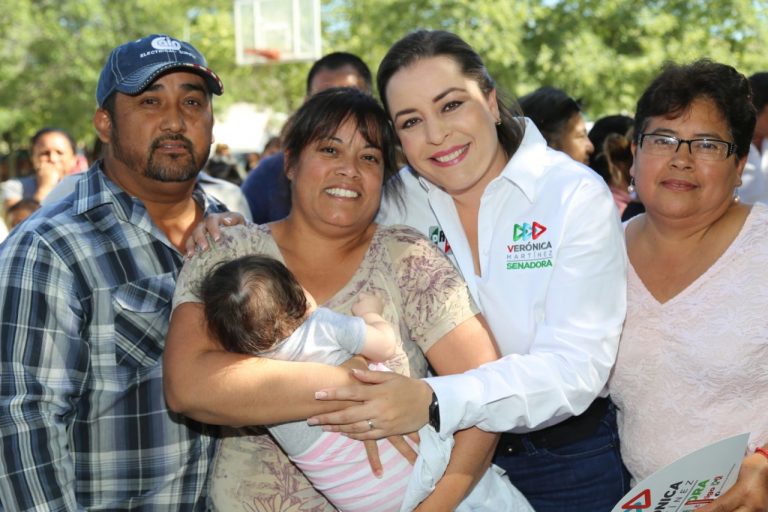 Más apoyos para las madres solteras: Verónica Martínez