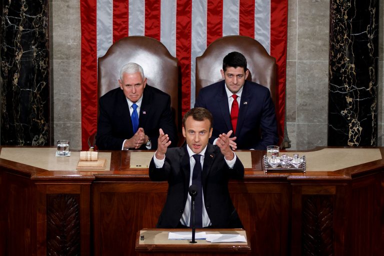 Macron insta a Trump en el Congreso de Estados Unidos a volver al Acuerdo de París