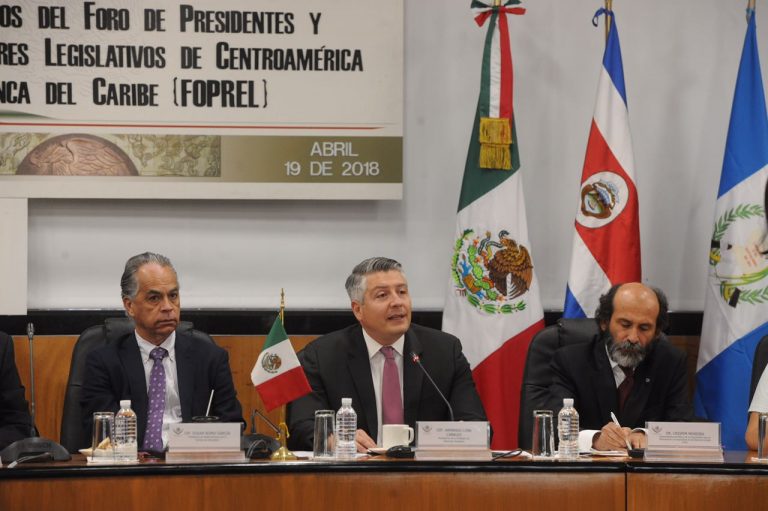 Preside Armando Luna Canales reunión de la Comisión Interparlamentaria de Derechos Humanos