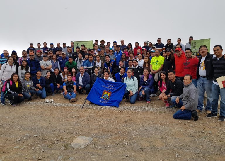 UA de C celebra el Día de la Tierra en sierra de Zapalinamé