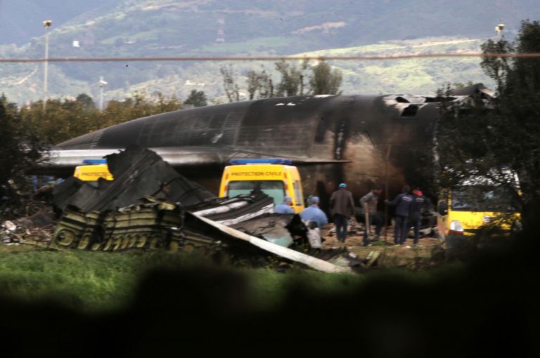 Un accidente de avión en Argelia deja más de 250 muertos