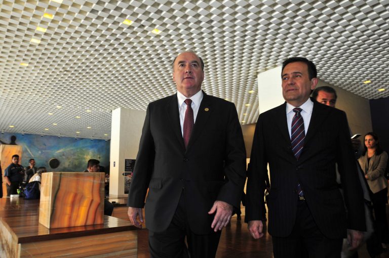 Analizan Ildefonso Guajardo y Jorge Dávila la agenda legislativa y temas de interés común