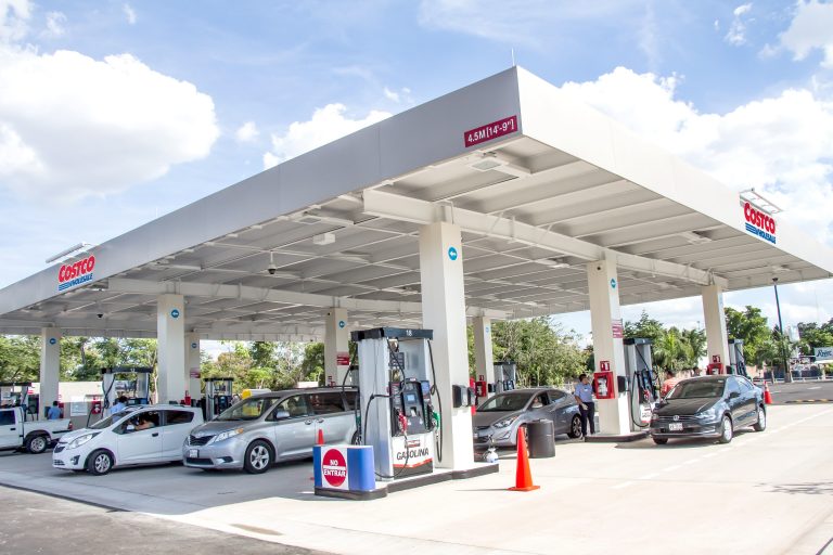 Costco inicia operaciones de su estación de gasolina en Saltillo 