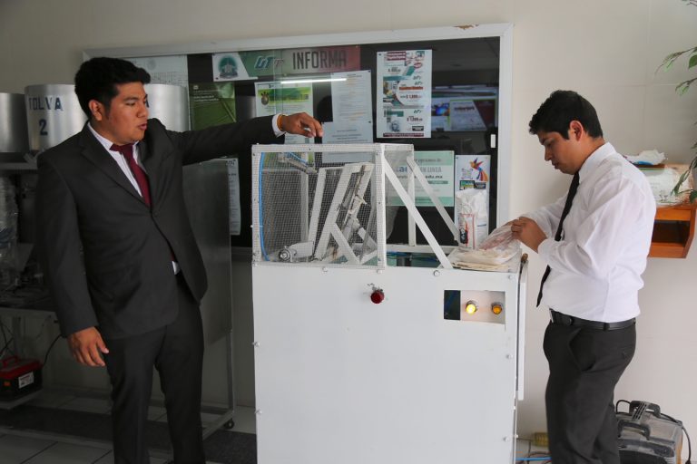 Estudiantes de UTT presentan innovadores proyectos