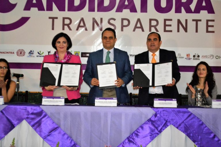 Firman convenio de colaboración para difundir el programa “Candidatura Transparente”