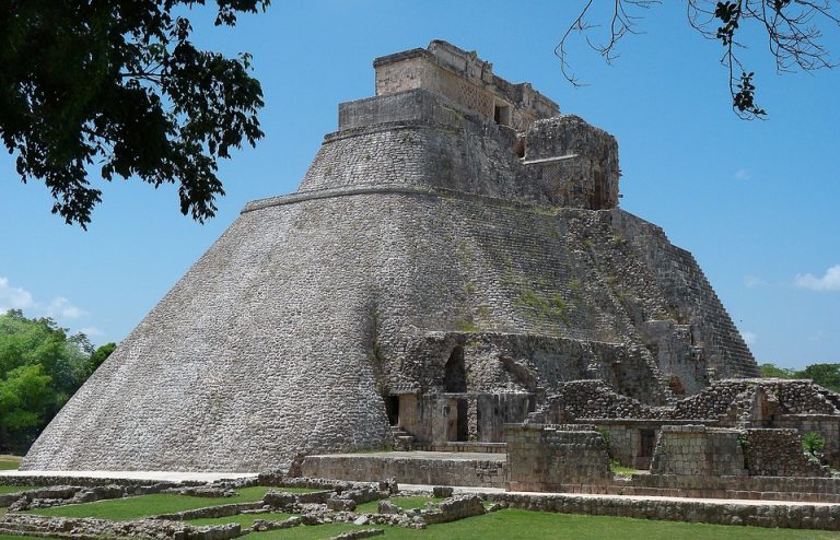 Las grandes pirámides de Mesoamérica están orientadas según el calendario