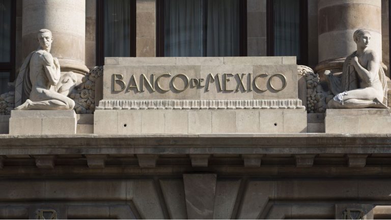 5 entidades y 300 mdp, involucrados en ciberataque: Banxico