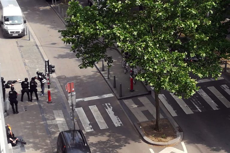 Ataque de hombre armado en Bélgica está siendo investigando como posible ataque terrorista 