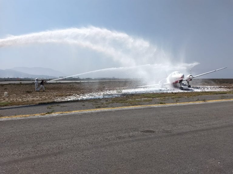 Despista avioneta en Aeropuerto Plan de Guadalupe