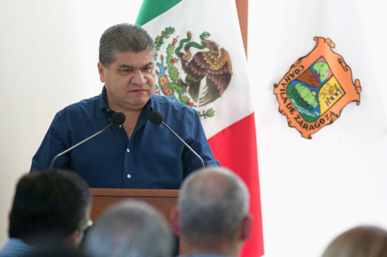 Anuncia gobernador restablecimiento del proyecto para la presa rompepicos en Piedras Negras