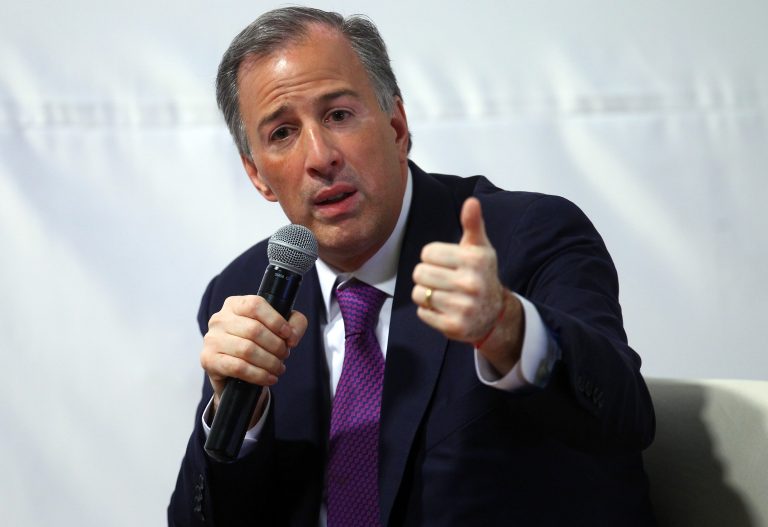 Meade, listo para ganar el segundo debate presidencial