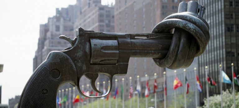 Crear un frente unido para “silenciar las armas”