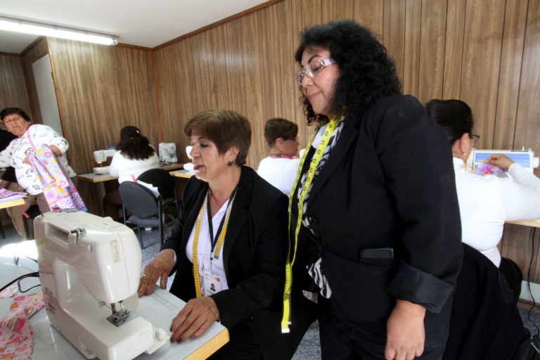 El 70.5% de las asistentes en cursos del ICATEC son mujeres