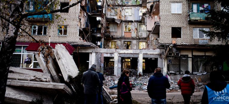 El conflicto en el este de Ucrania ya no hace titulares, pero sigue vivo