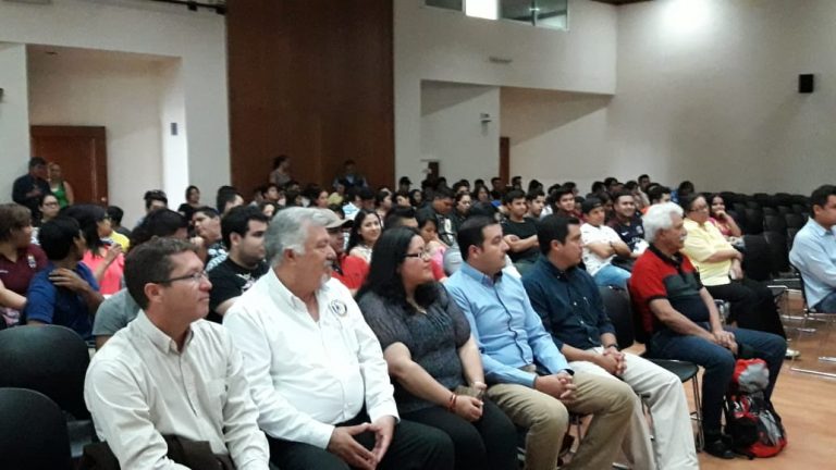 Fomenta UA de C el emprendedurismo en la Unidad Norte