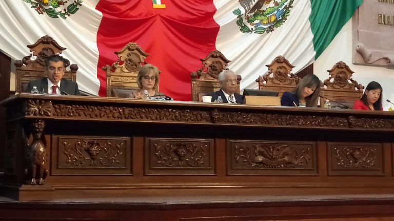 Proponen en Congreso establecer como obligatorias comparecencias de secretarios