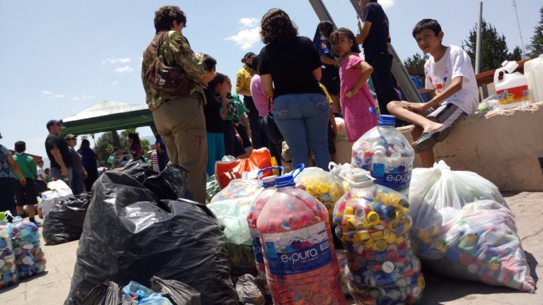 Grupos Scout realizan con éxito el “Tapatón” en la Plaza de las Ciudades Hermanas